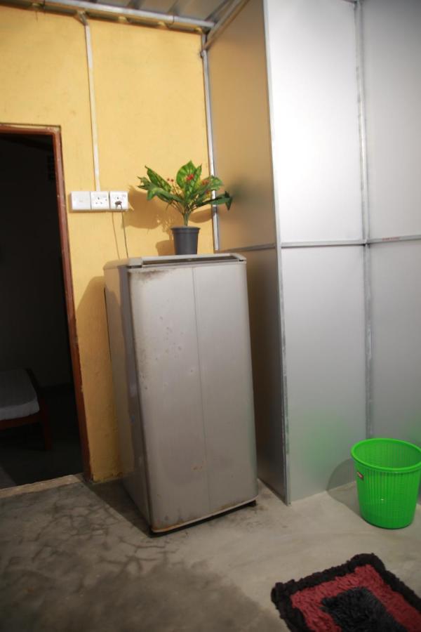 Guruge Guest House อาฮานกามา ภายนอก รูปภาพ